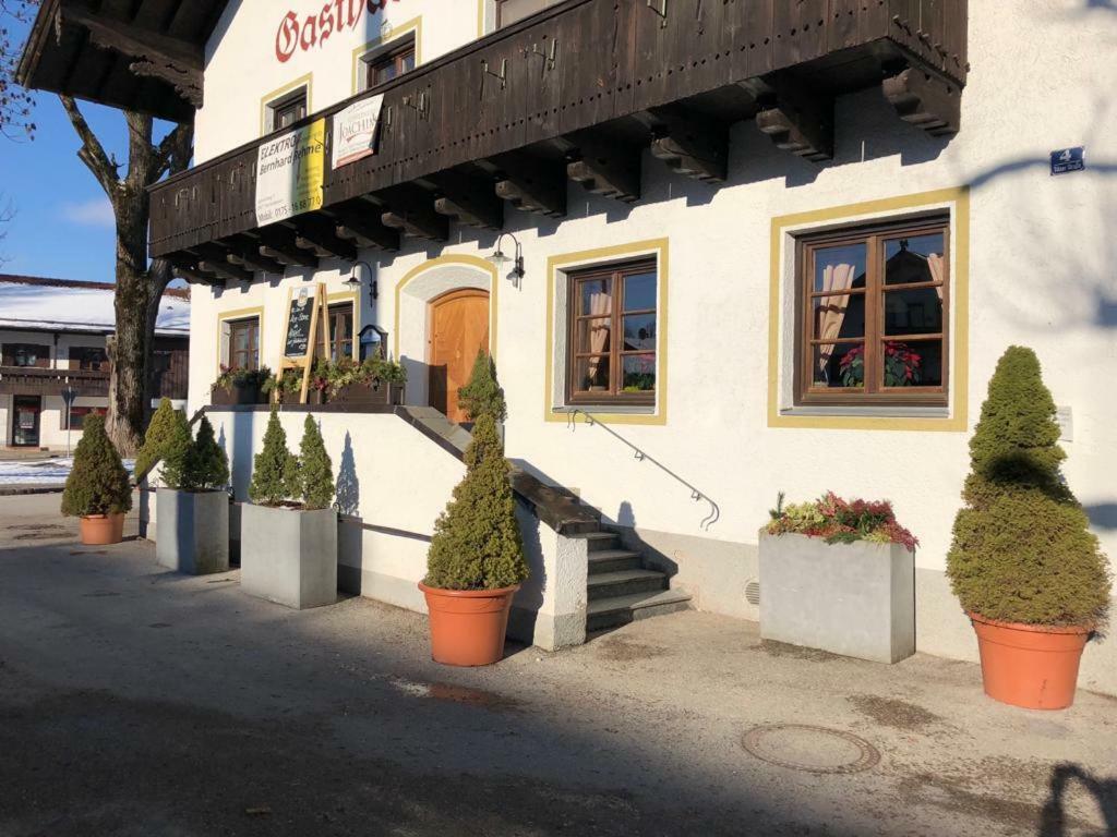 Landgasthaus Zum Altwirt Reichersbeuern 外观 照片